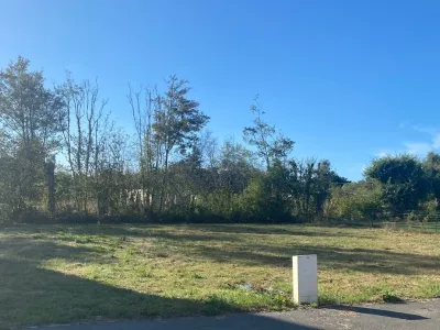 Lot N°7 - 743 m2