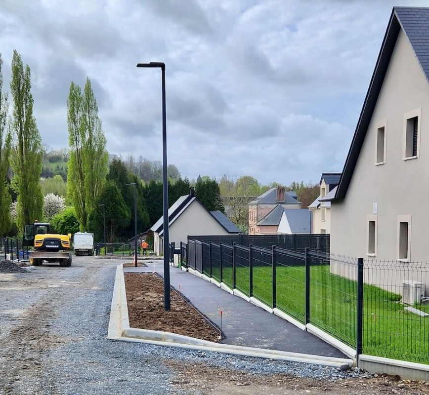Achèvement des travaux de finition et livraison