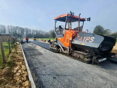 Pose de l'enrobé définitif