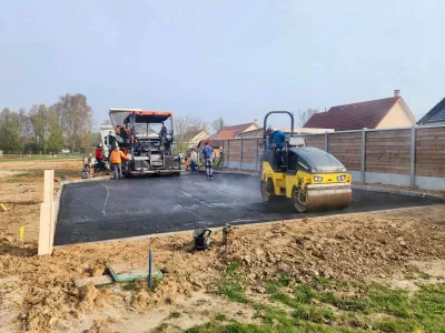 Pose de l'enrobé définitif