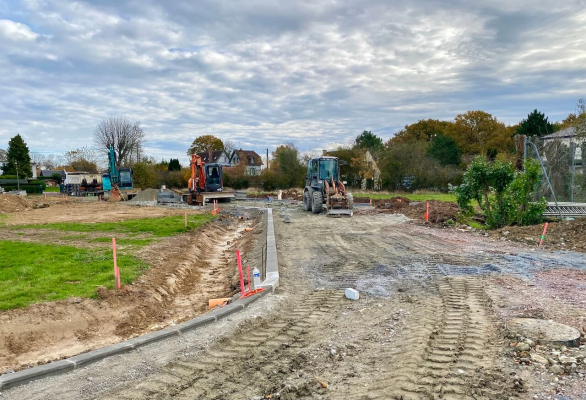 Pose des bordures de la voirie