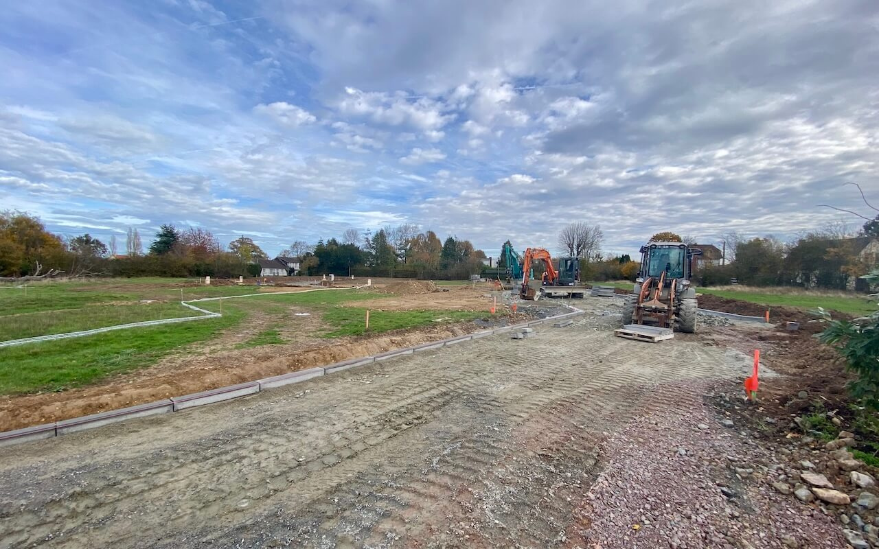 Pose des bordures de la voirie