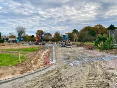 Pose des bordures de la voirie